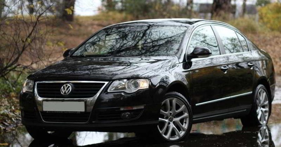 Volkswagen Passat b6 Black