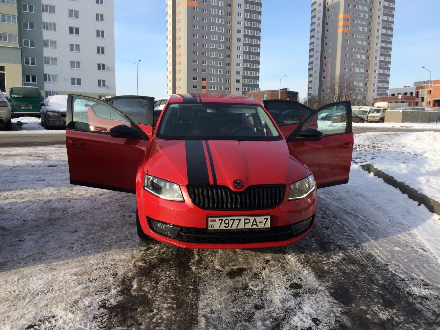 Красная Октавия а7