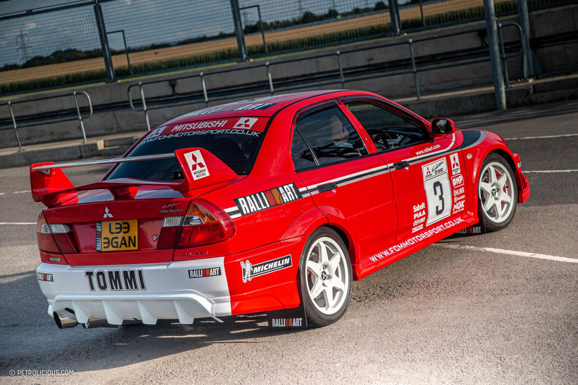 Mitsubishi Lancer Evolution Tommi Makinen Edition