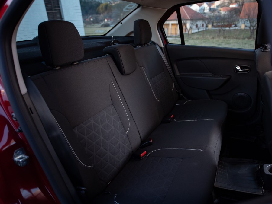 Renault Logan Stepway 2021 салон