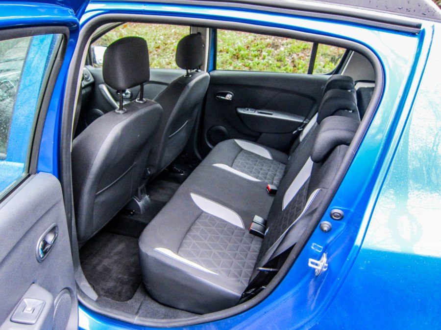 Renault Logan Stepway автомат