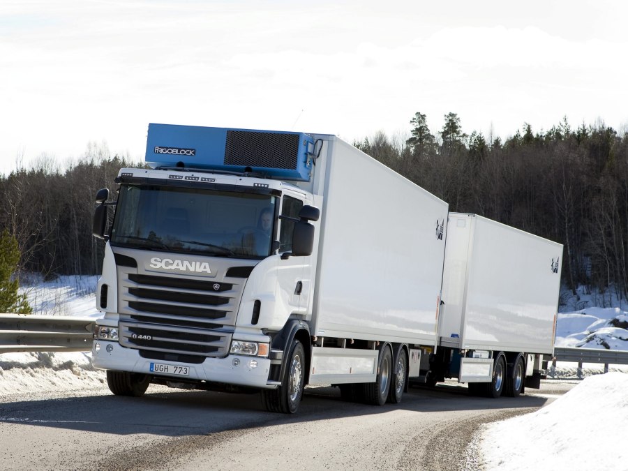 Scania 440
