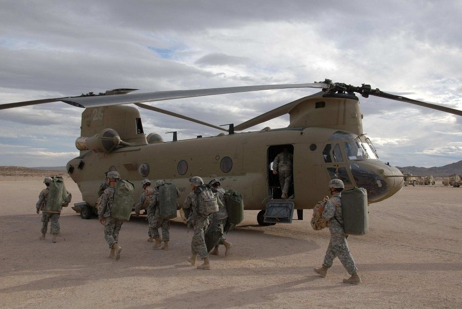 Sikorsky uh-60 Black Hawk
