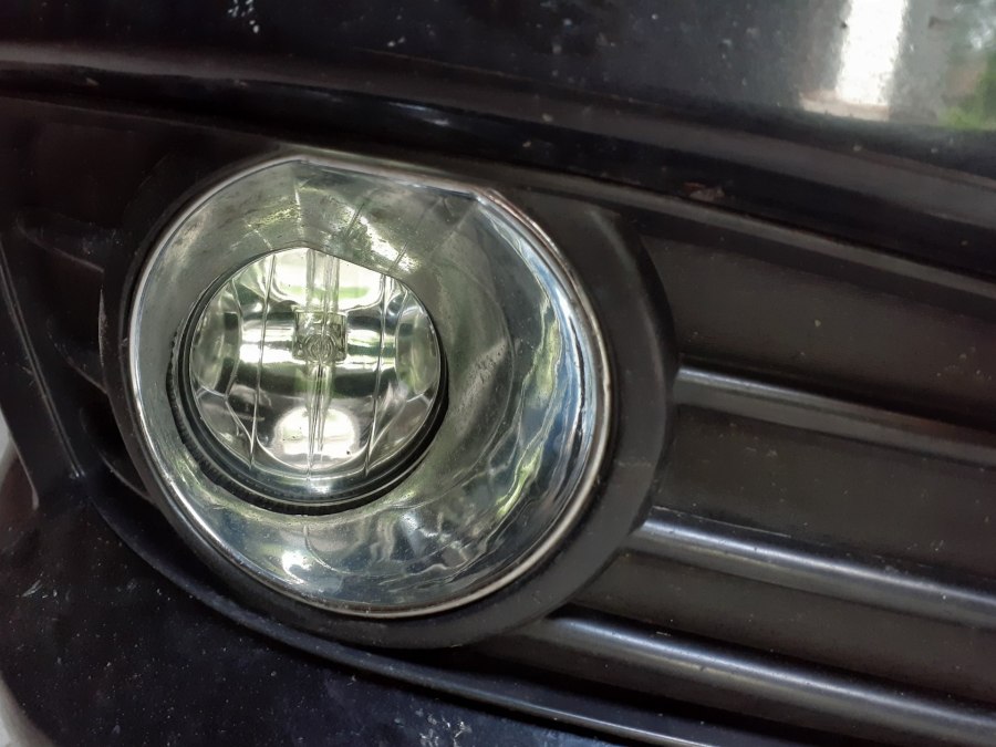 Заглушки туманок Geely MK Cross