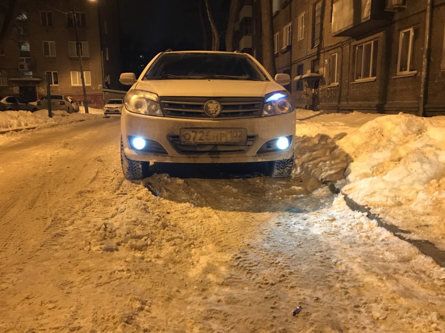 ПТФ Geely mk1