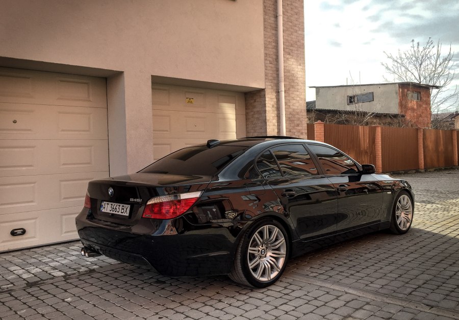BMW 5 Series (e60)