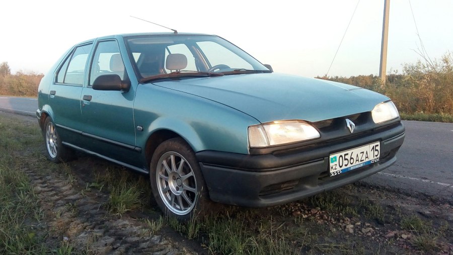 Рено 19 89