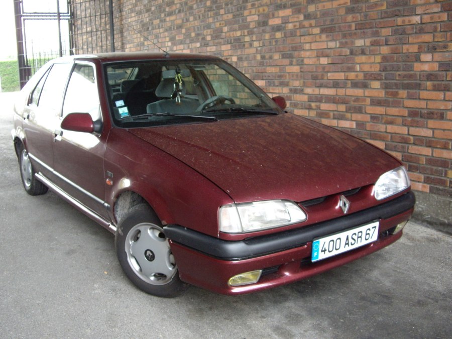 Renault 19
