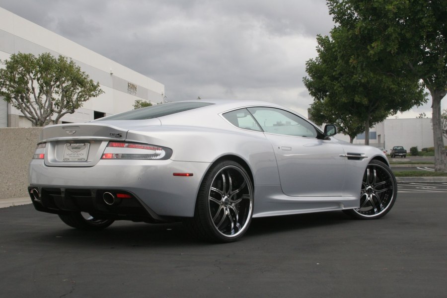 Aston Martin DBS Silver