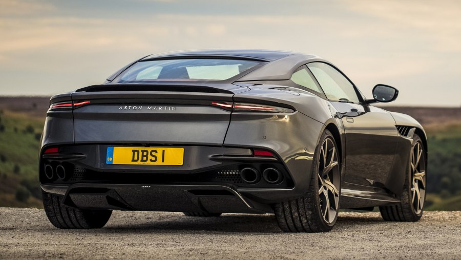 Aston Martin DBS 2018