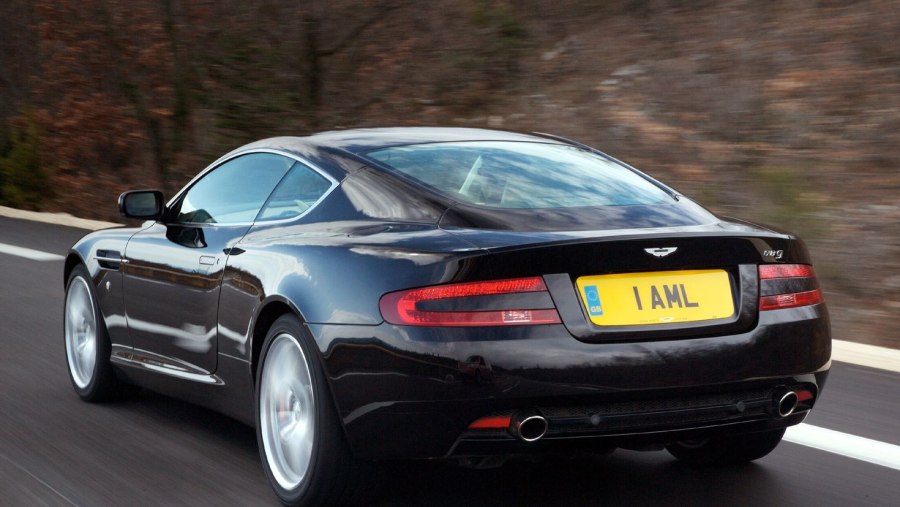 Aston Martin db9 Black