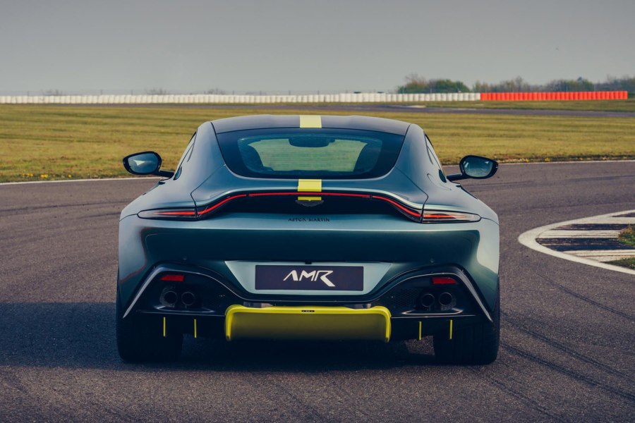 Aston Martin Vantage Amr