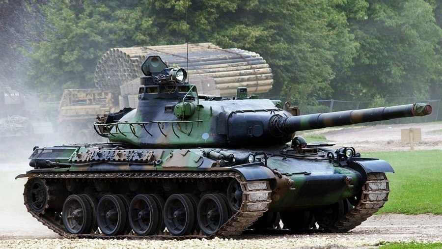 Военный танк настоящий