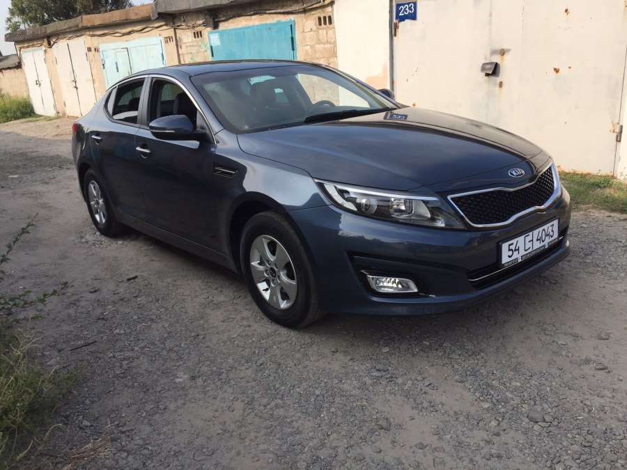 Kia k5 синяя матовая