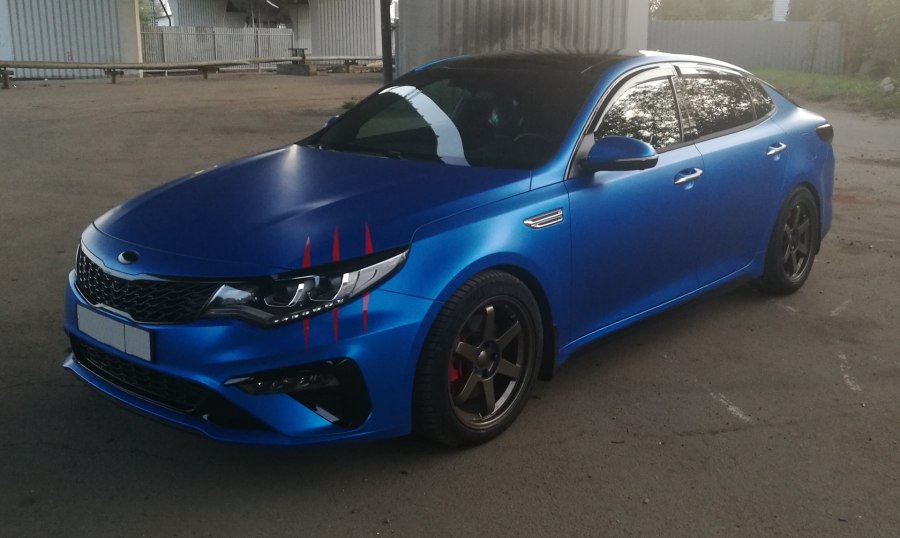 Kia k5 синяя