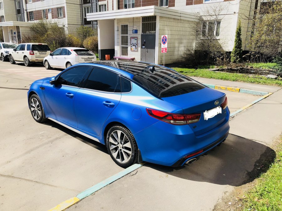 Kia k5 Blue