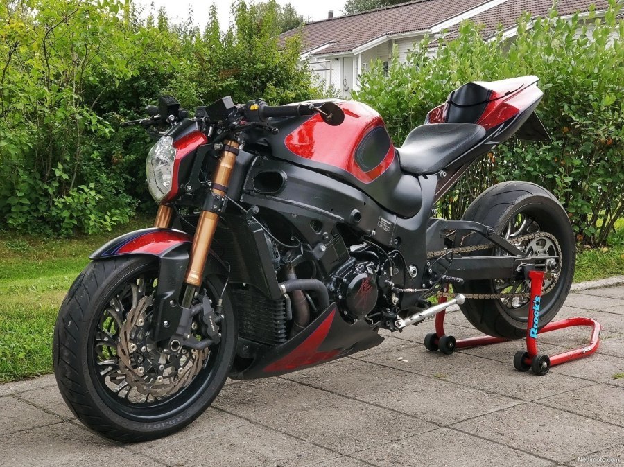 Suzuki Hayabusa Street Fighter