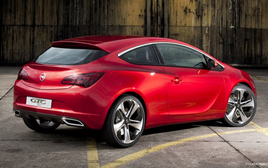 Opel Astra GTC 2017 хэтчбек