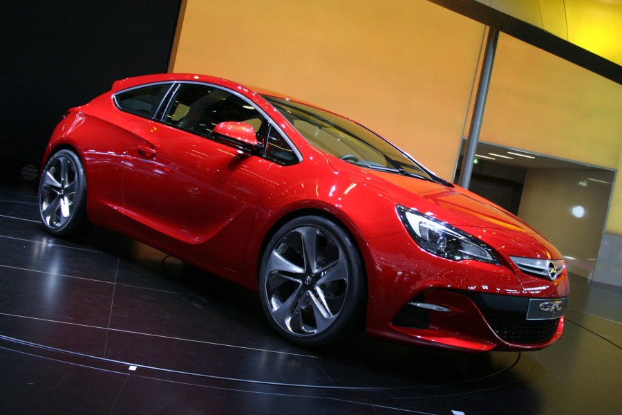 Opel Astra GTC 2018