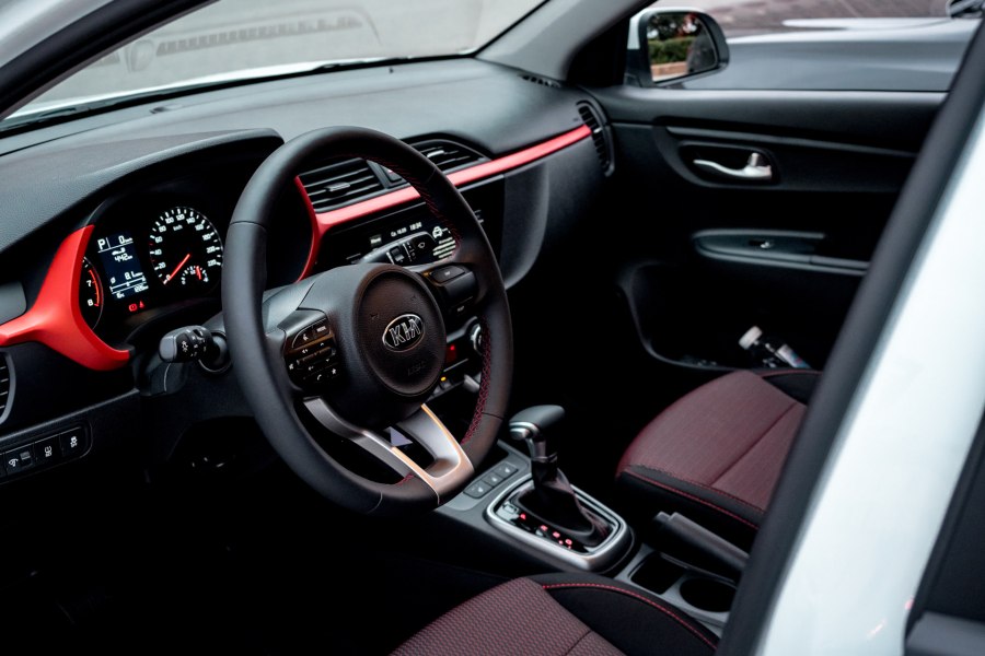 Kia Rio 2020 комплектация Style