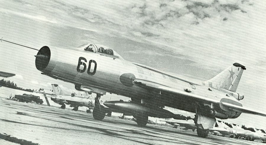 Су-7 истребитель самолёты сухого