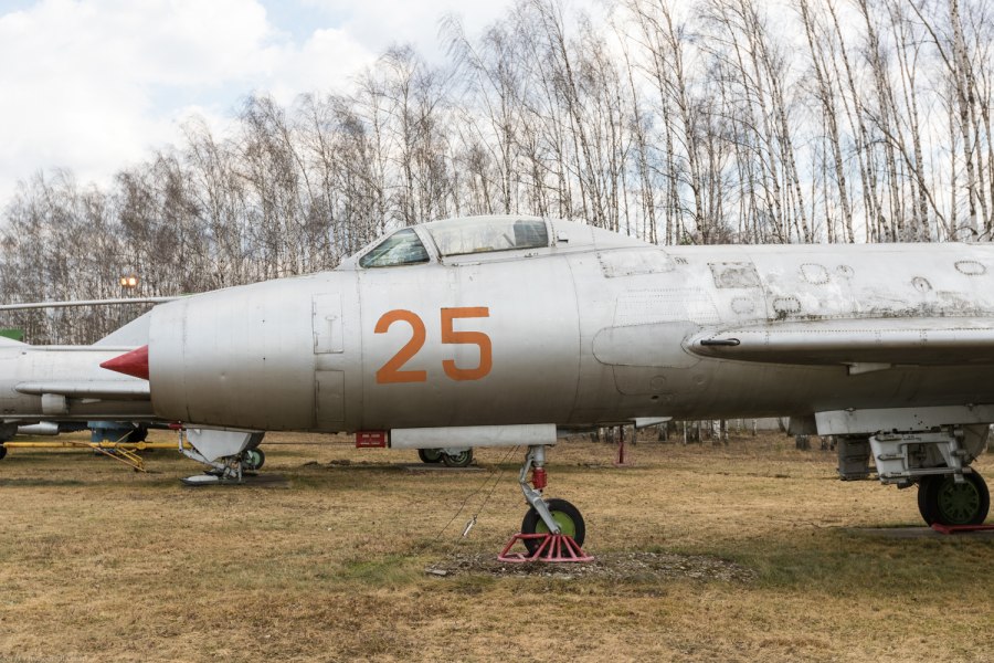 Су-7 истребитель