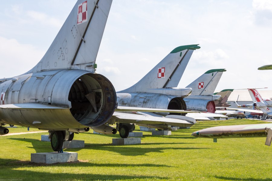 Су-7 самолет