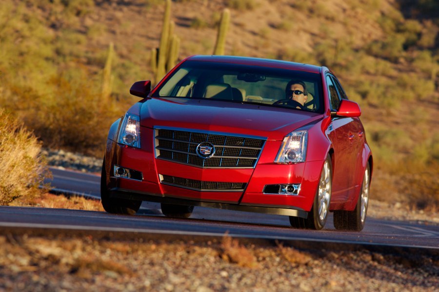 Кадиллак CTS 2008 3.6