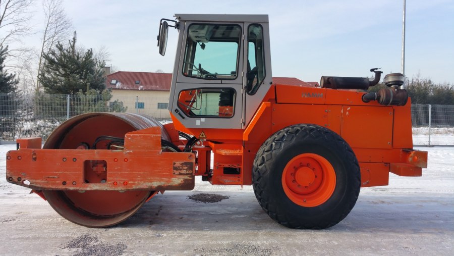 Hamm 2420