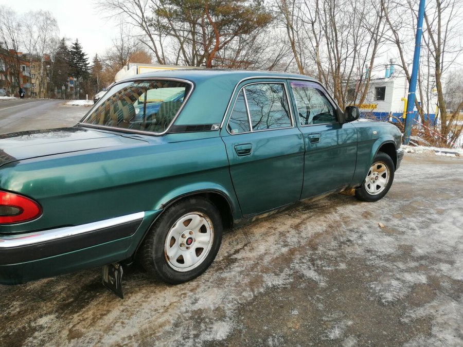 ГАЗ 31105 зеленая