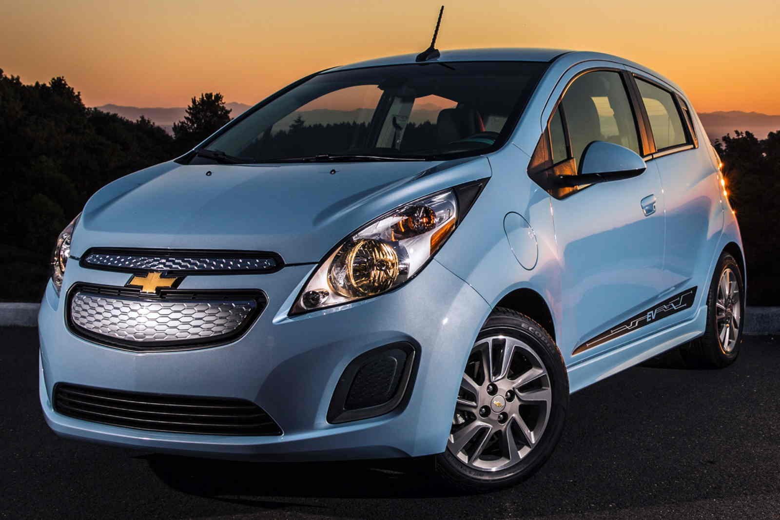 Spark 32. Chevrolet Spark ev. Chevrolet Spark 2023. Шевроле Спарк 2024. 2015 Chevrolet Spark ev.