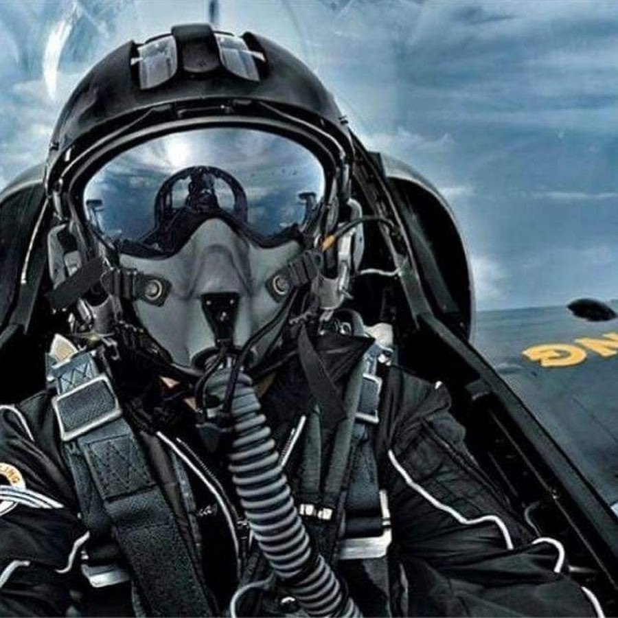 Шлем пилота f-22