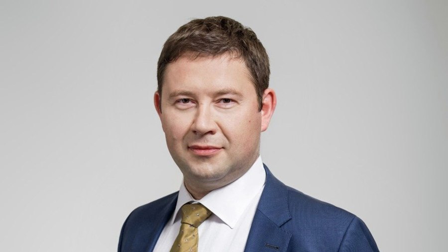Александр Иссурин ТРАНСКОНТЕЙНЕР