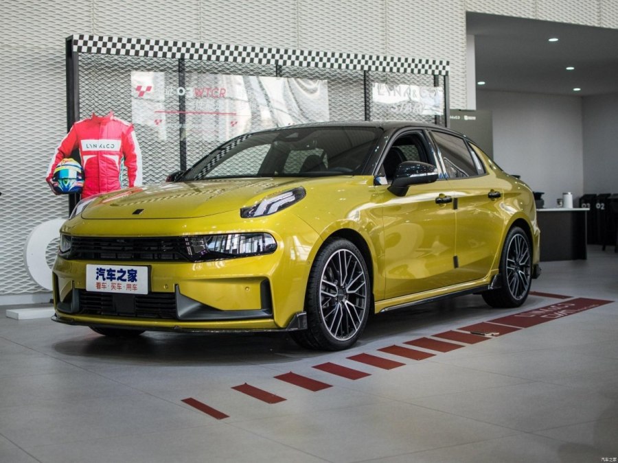 Lynk & co 03 03+