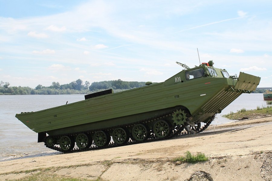 Гусеничная амфибия