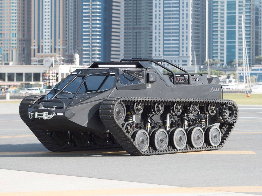 Гражданский танк Ripsaw ev2