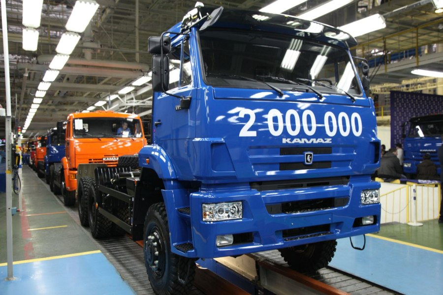 КАМАЗ 5235