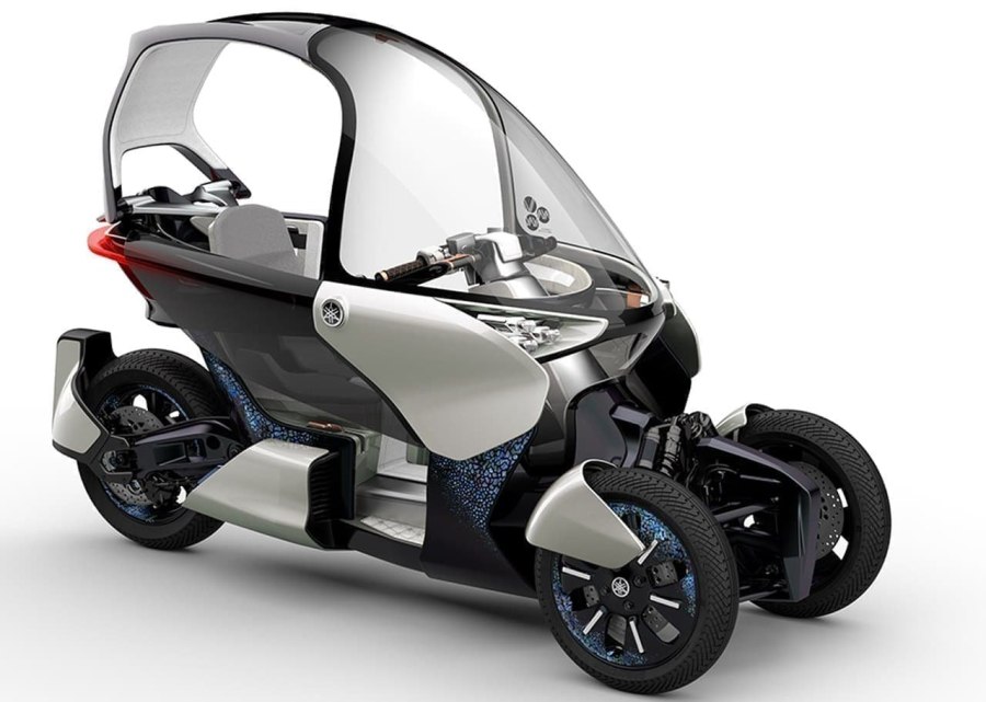 Трицикл с кабиной Electro-Triscooter ELEJULI 2000-01 W