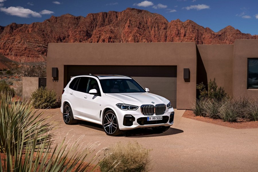 BMW x5 g05 белый