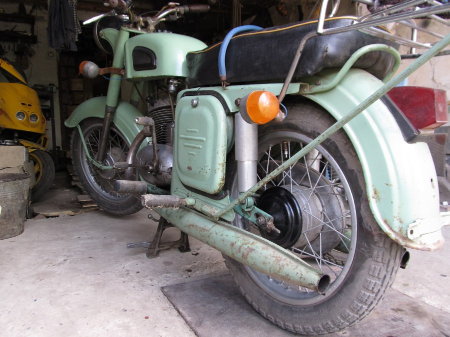 Ковровец к 75