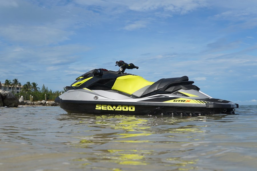 BRP Sea-Doo модель: GTR 230