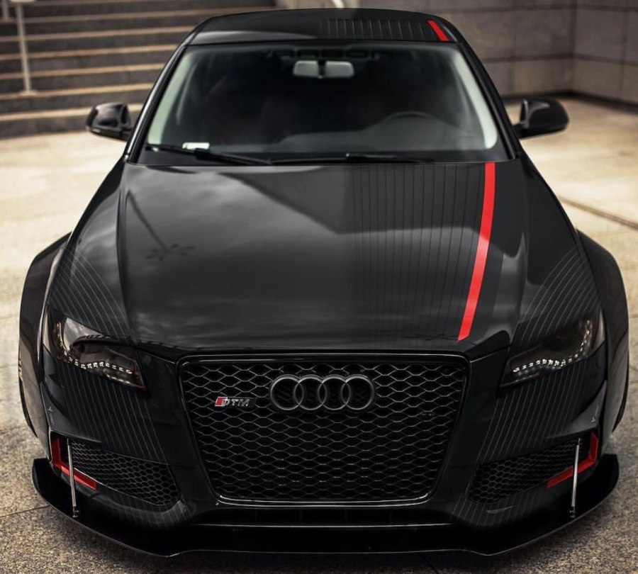 Ауди rs8 черный