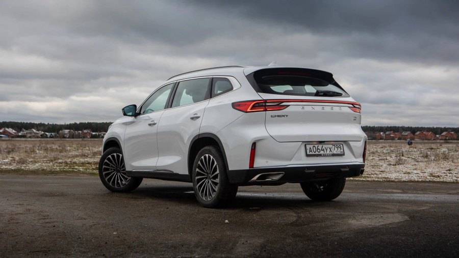 Chery exceed TXL 2021