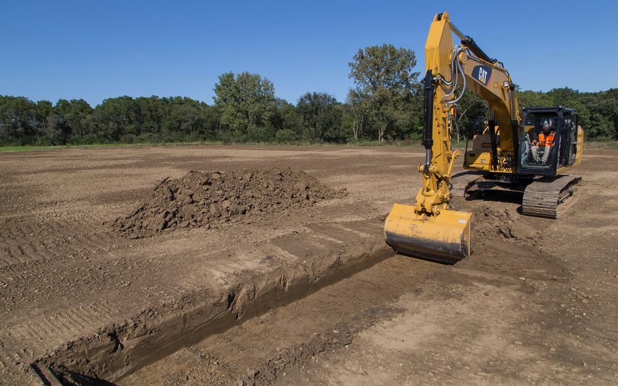 Экскаватор Caterpillar 320