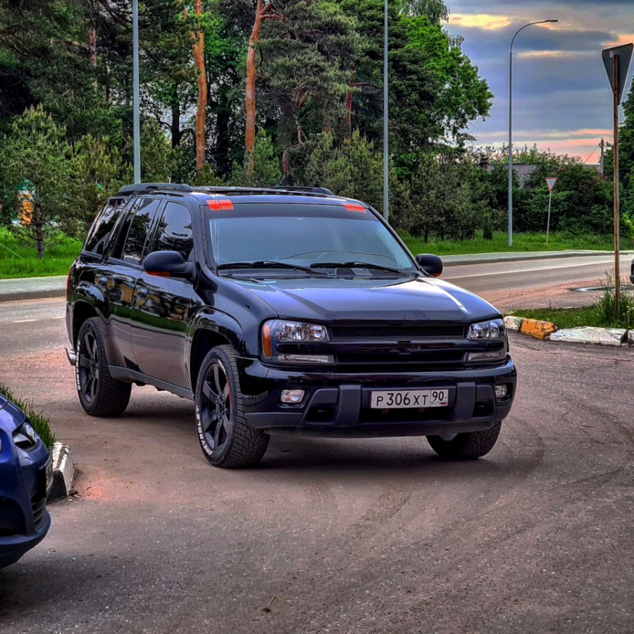 Chevrolet trailblazer 1