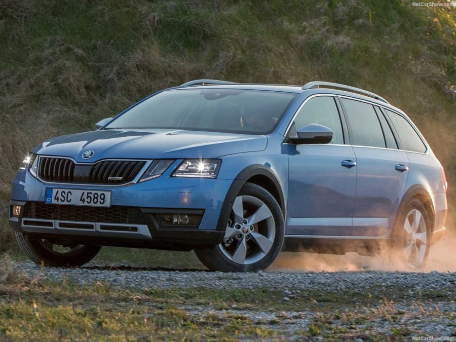 Škoda Octavia Scout универсал