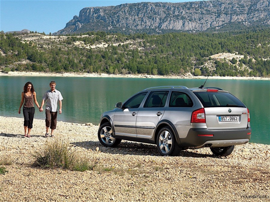 Skoda Octavia Scout 2013