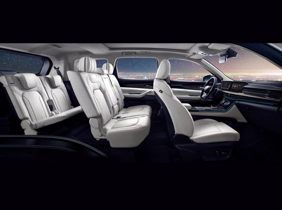 Chery Exeed VX 2021 интерьер