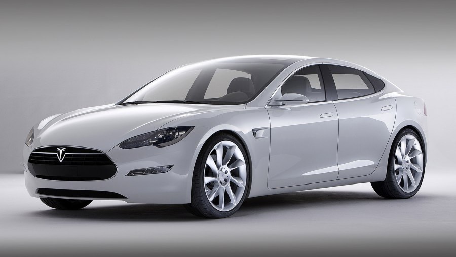 Tesla седан model s