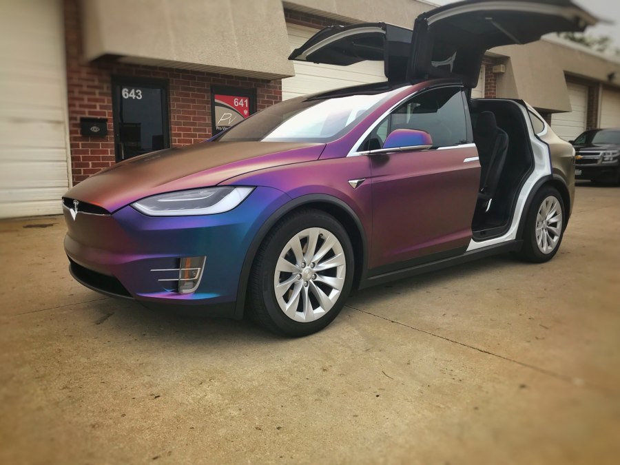 Tesla model x черная матовая